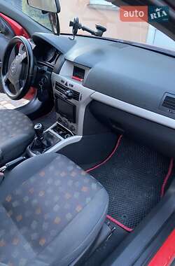 Универсал Opel Astra 2007 в 