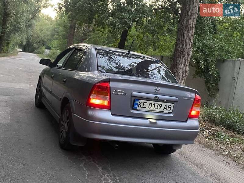 Седан Opel Astra 2007 в Днепре фото 3 Седан Opel Astra 2007 в Днепре