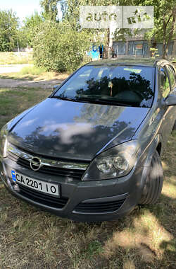 Хетчбек Opel Astra 2004 в Смілі