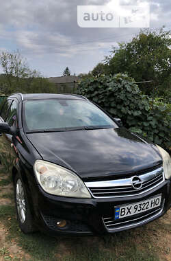 Універсал Opel Astra 2007 в Кілії