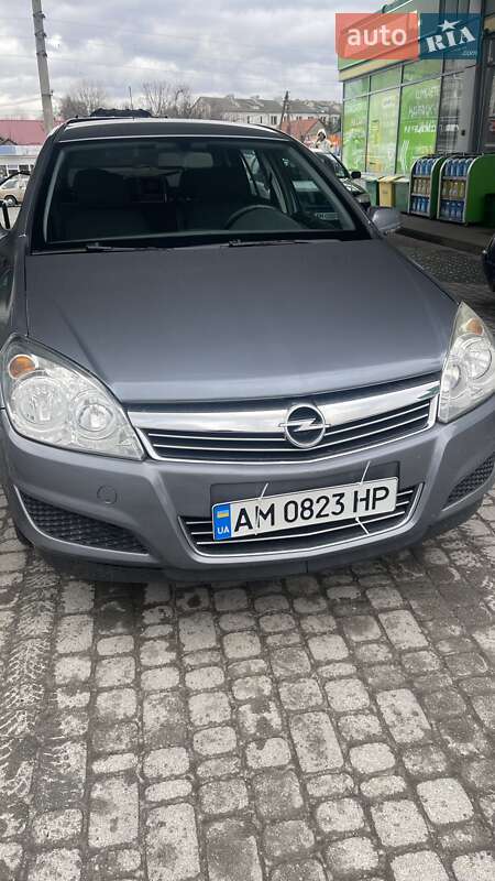Универсал Opel Astra 2007 в Звягеле
