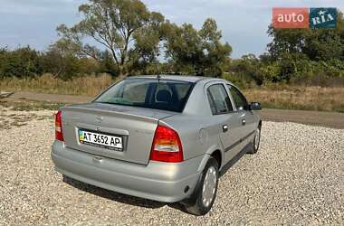 Седан Opel Astra 2008 в 