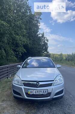 Універсал Opel Astra 2007 в Цумані