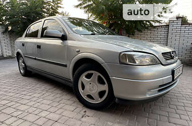 Седан Opel Astra 2004 в Жмеринці