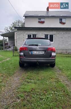 Универсал Opel Astra 2010 в Самборе