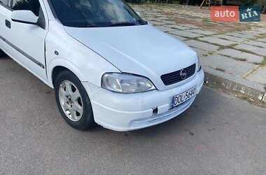 Седан Opel Astra 2000 в Рівному