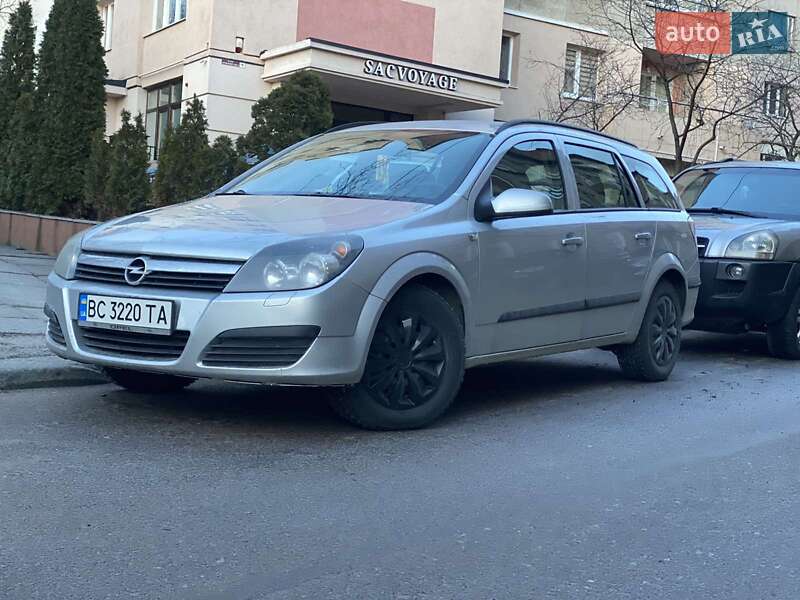 Универсал Opel Astra 2005 в 