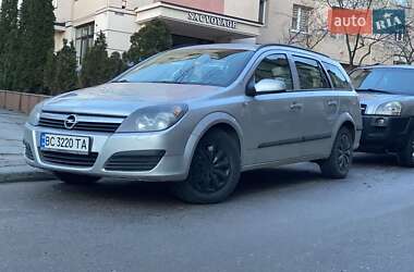 Универсал Opel Astra 2005 в 