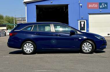 Универсал Opel Astra 2016 в 