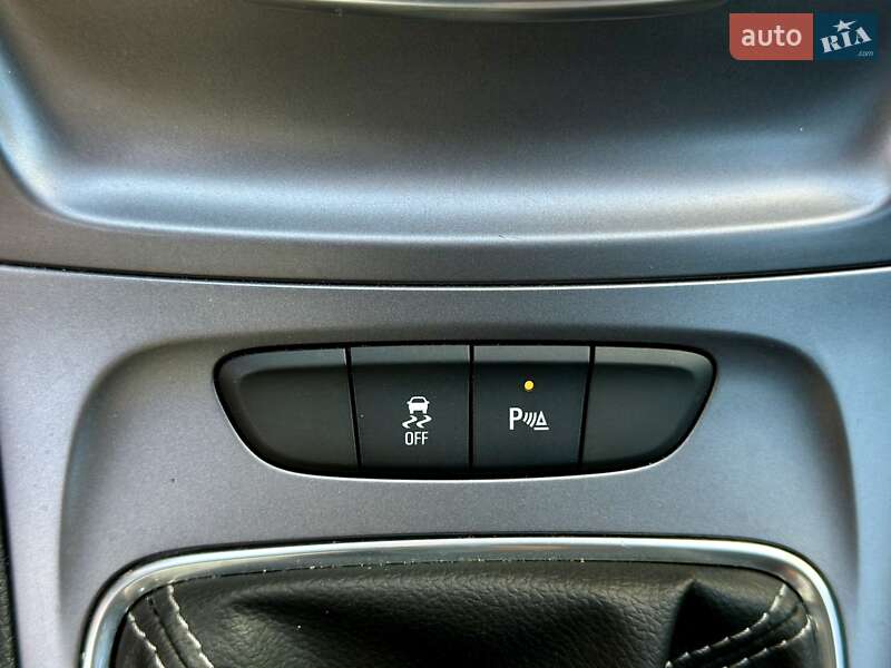 Універсал Opel Astra 2016 в Броварах