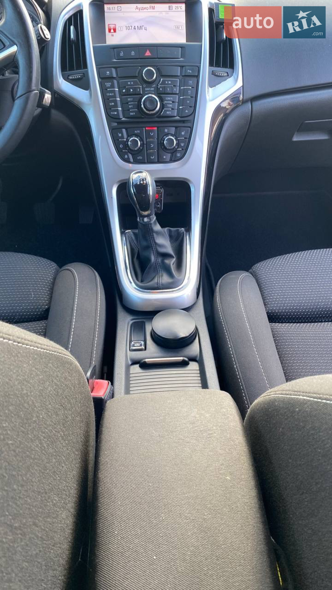2012 Opel Astra - мініатюра 21