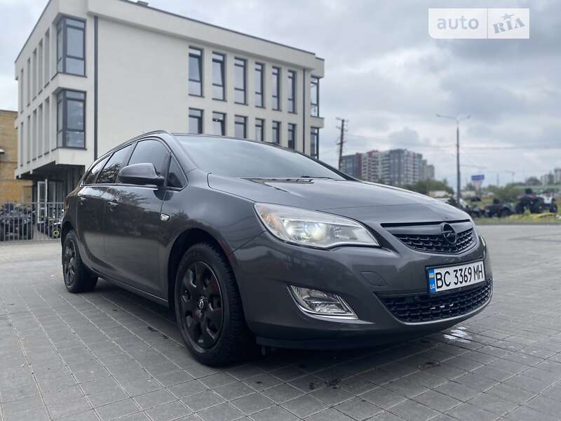 Универсал Opel Astra 2010 в Львове фото 2 Универсал Opel Astra 2010 в Львове