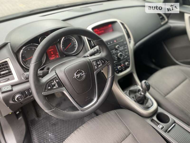 Универсал Opel Astra 2010 в Львове фото 16 Универсал Opel Astra 2010 в Львове