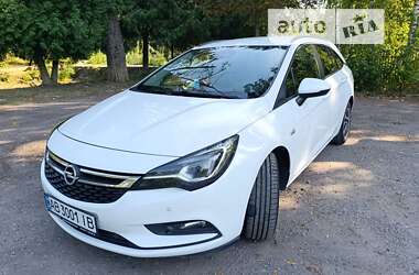 Универсал Opel Astra 2016 в Виннице