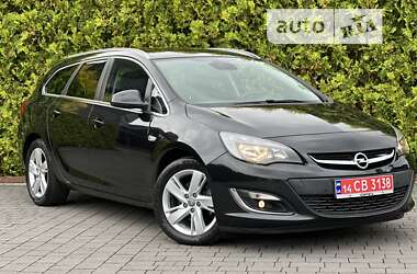 Универсал Opel Astra 2013 в Стрые