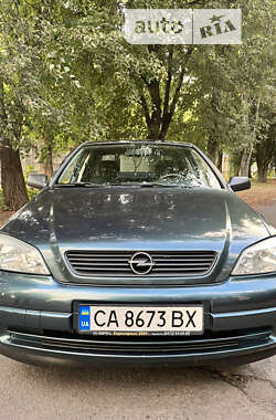 Седан Opel Astra 2004 в Золотоноші