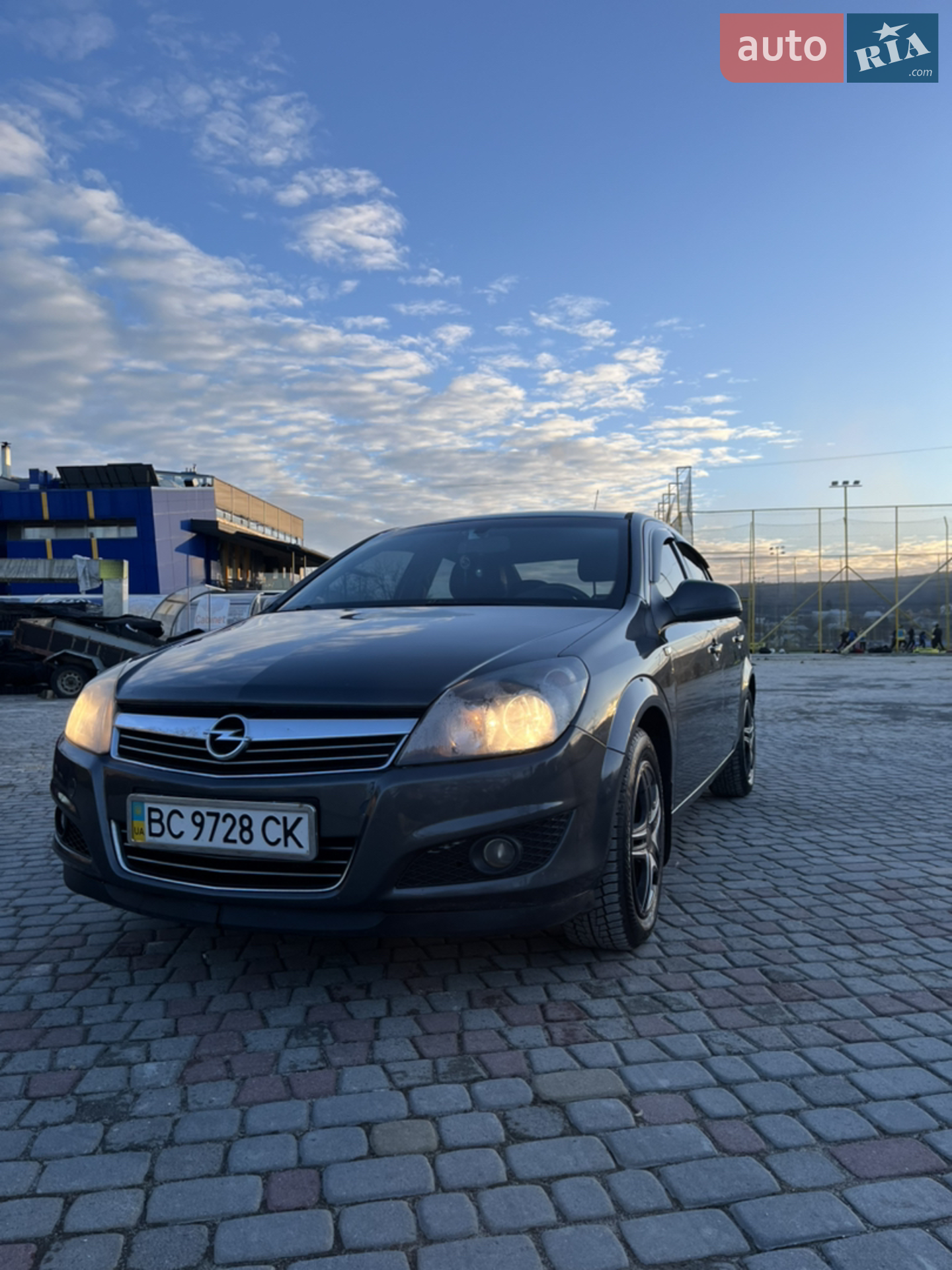 2011 Opel Astra - мініатюра 3