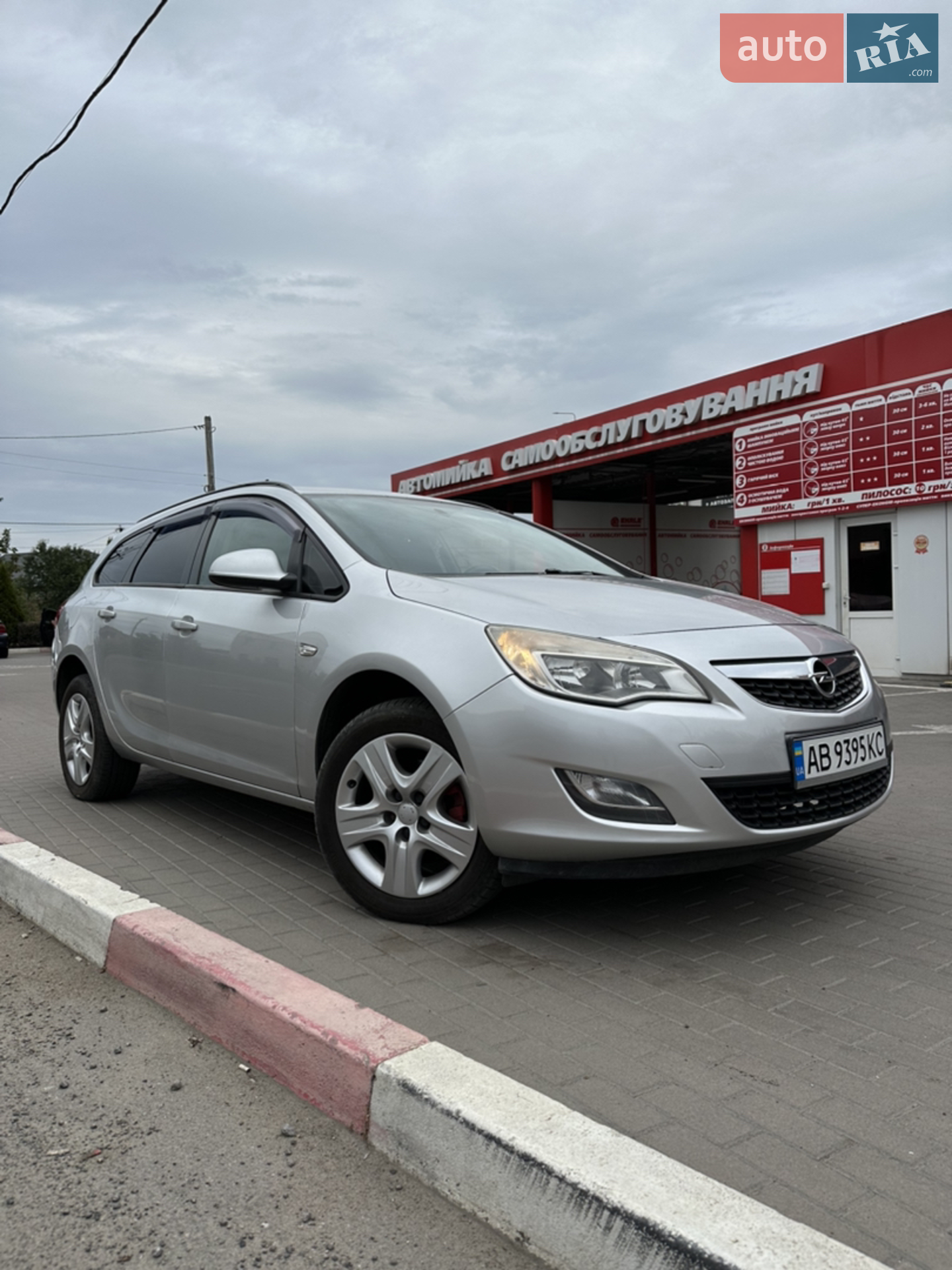 2011 Opel Astra - мініатюра 6