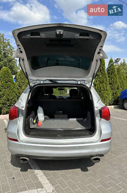 Универсал Opel Astra 2011 в 