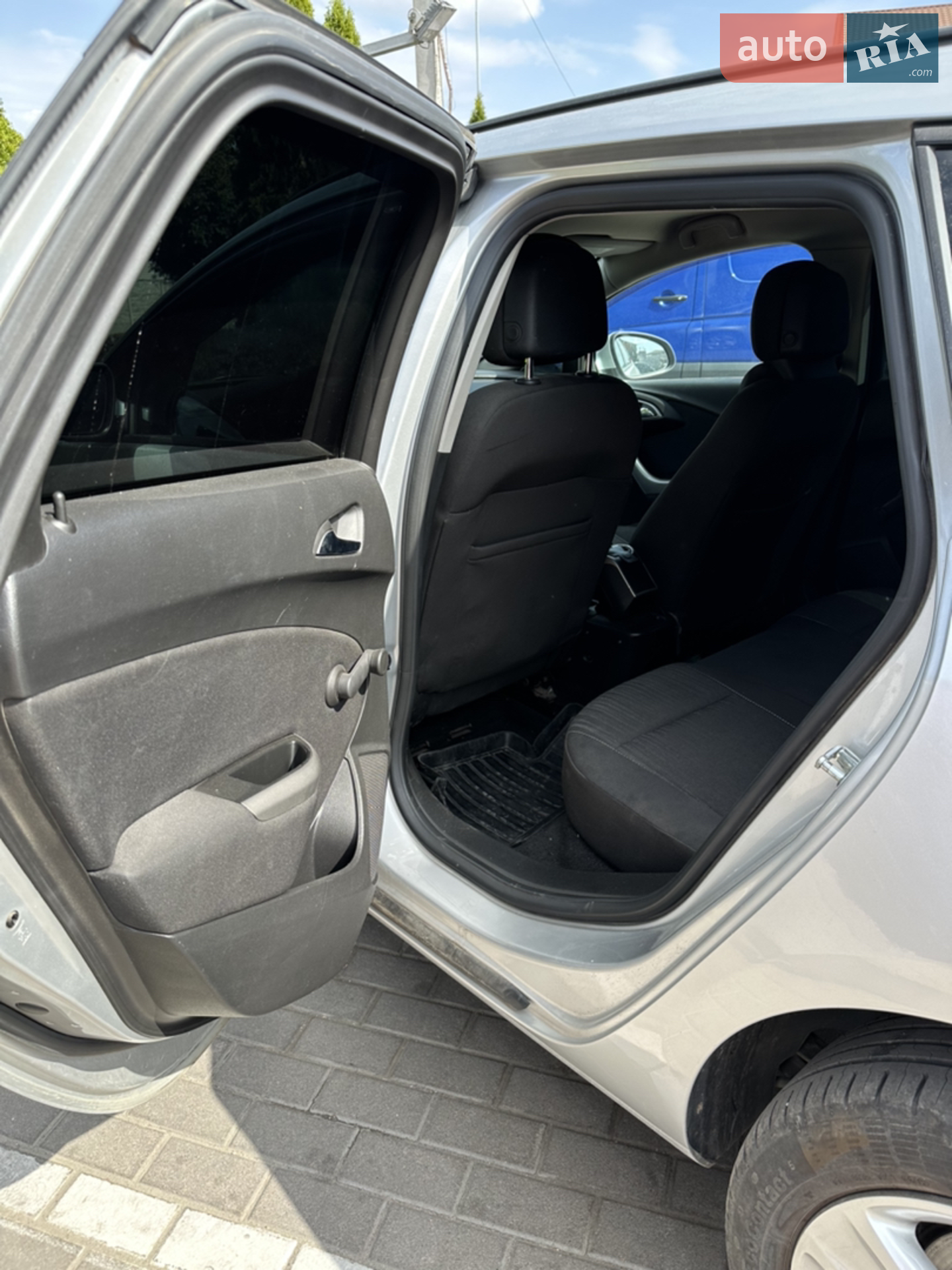 2011 Opel Astra - мініатюра 18