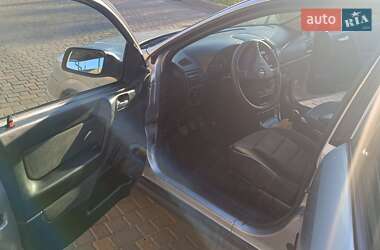 Седан Opel Astra 2005 в Николаеве