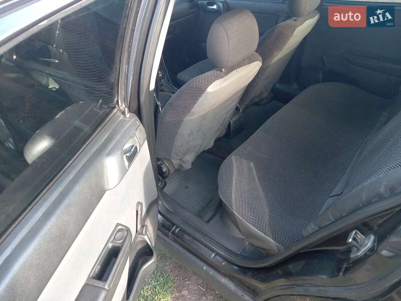 Седан Opel Astra 2007 в Недригайлове