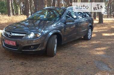 Универсал Opel Astra 2009 в Сумах