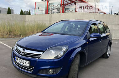 Універсал Opel Astra 2008 в Вінниці