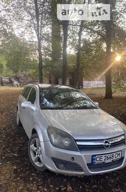 Универсал Opel Astra 2005 в Сторожинце