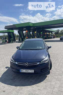 Универсал Opel Astra 2017 в Стрые