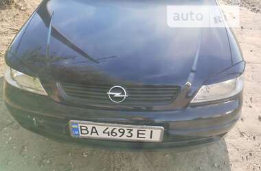 Седан Opel Astra 2001 в Олександрії