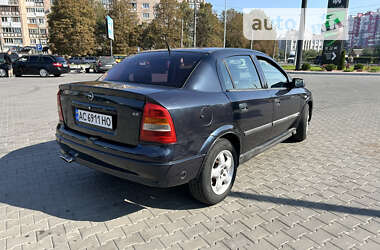 Седан Opel Astra 2001 в Луцке