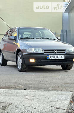 Хэтчбек Opel Astra 1991 в Львове