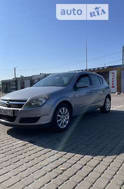 Хетчбек Opel Astra 2004 в Рудки