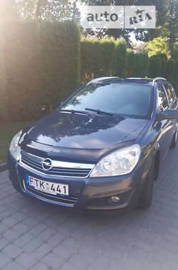 Универсал Opel Astra 2007 в Рожище