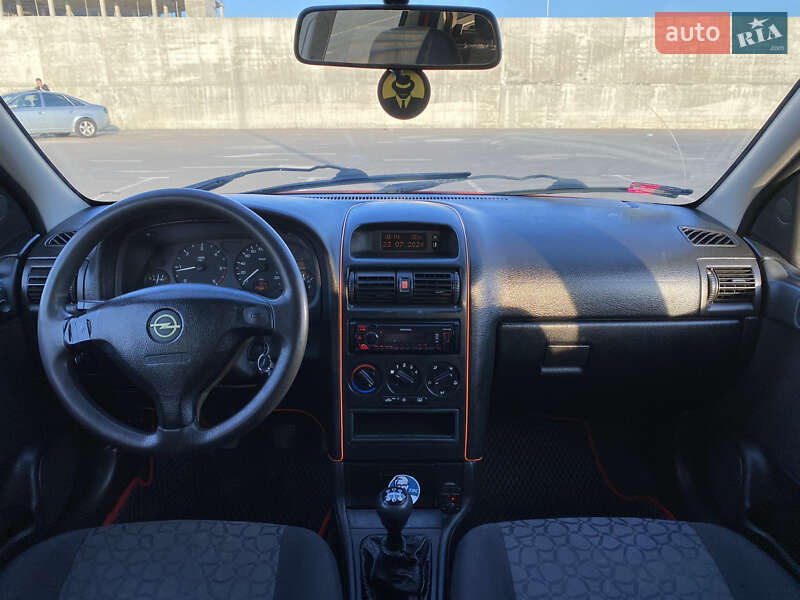 Универсал Opel Astra 1999 в Дрогобыче