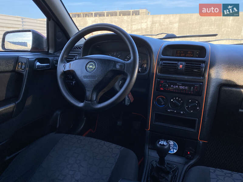 Универсал Opel Astra 1999 в Дрогобыче