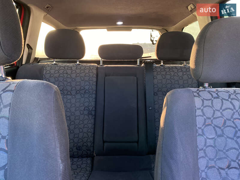 Универсал Opel Astra 1999 в Дрогобыче