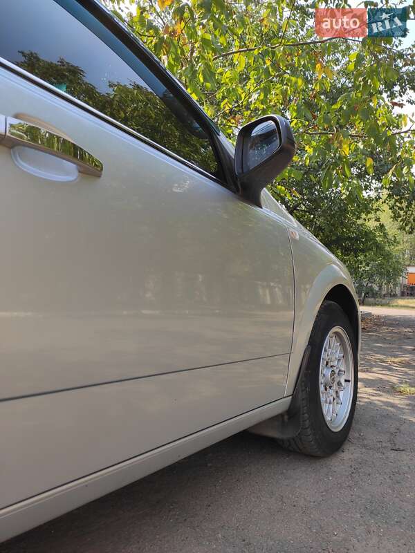 Универсал Opel Astra 2011 в Вапнярке