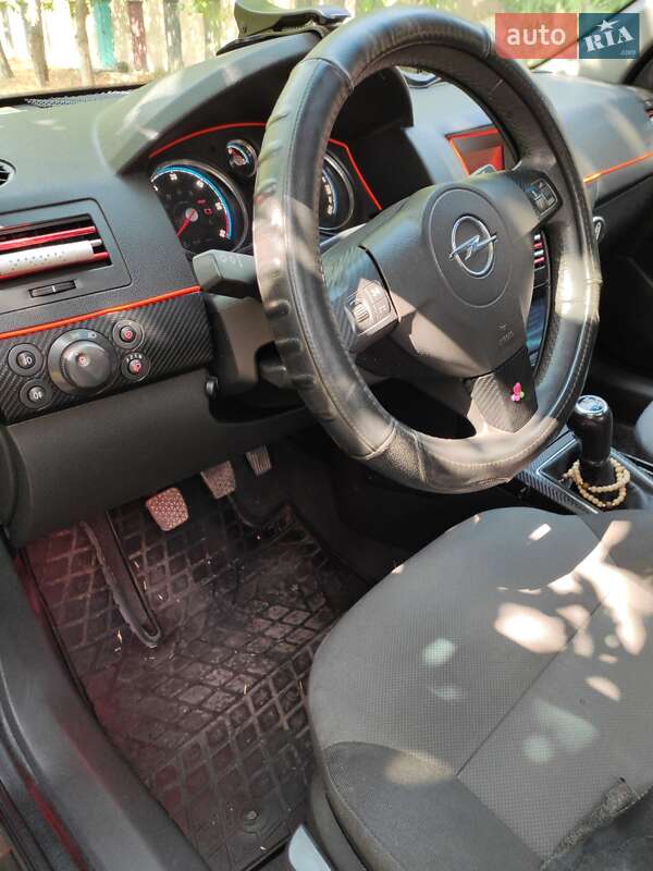 Универсал Opel Astra 2011 в Вапнярке