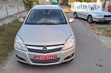 Універсал Opel Astra 2009 в Решетилівці