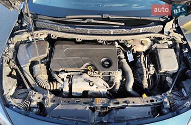Универсал Opel Astra 2017 в 