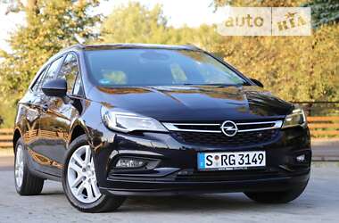 Універсал Opel Astra 2019 в Самборі