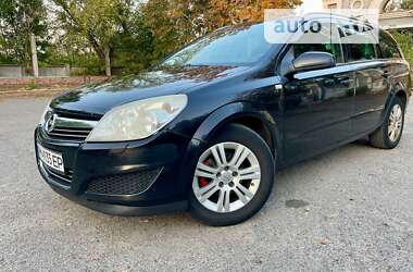 Универсал Opel Astra 2007 в Жашкове