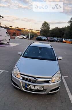 Универсал Opel Astra 2009 в Хмельницком