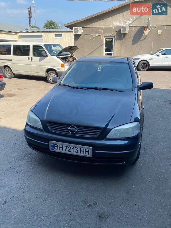 Opel Astra 2006