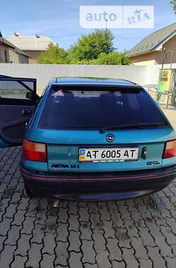 Хэтчбек Opel Astra 1993 в Коломые