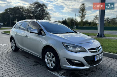 Универсал Opel Astra 2014 в Коломые