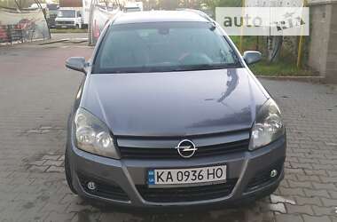 Универсал Opel Astra 2004 в Коростене