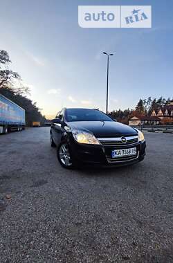 Универсал Opel Astra 2009 в Киеве